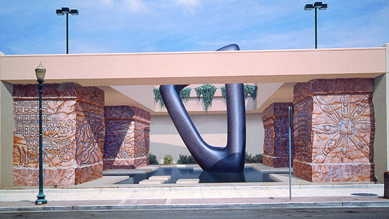 Fantasy art walls surreal trompe l'oeil artist focusing primarily on mural painting